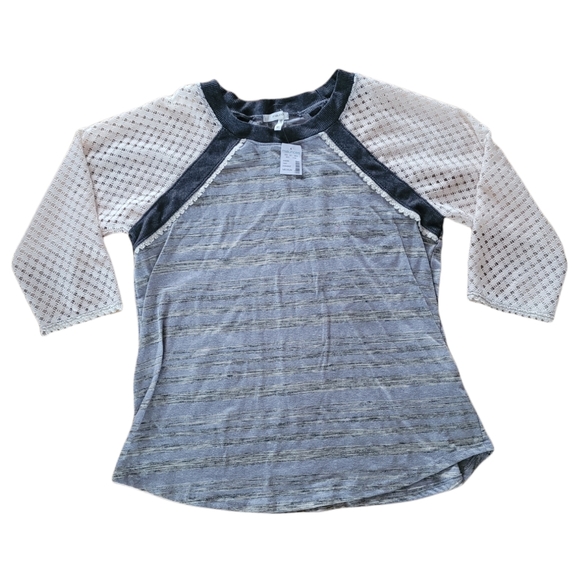 Maurices Tops - ⭐️3 for $15 Sale⭐️ NWT Maurices Lace Eyelet Sleeve Striped 3/4 Sleeve Blouse